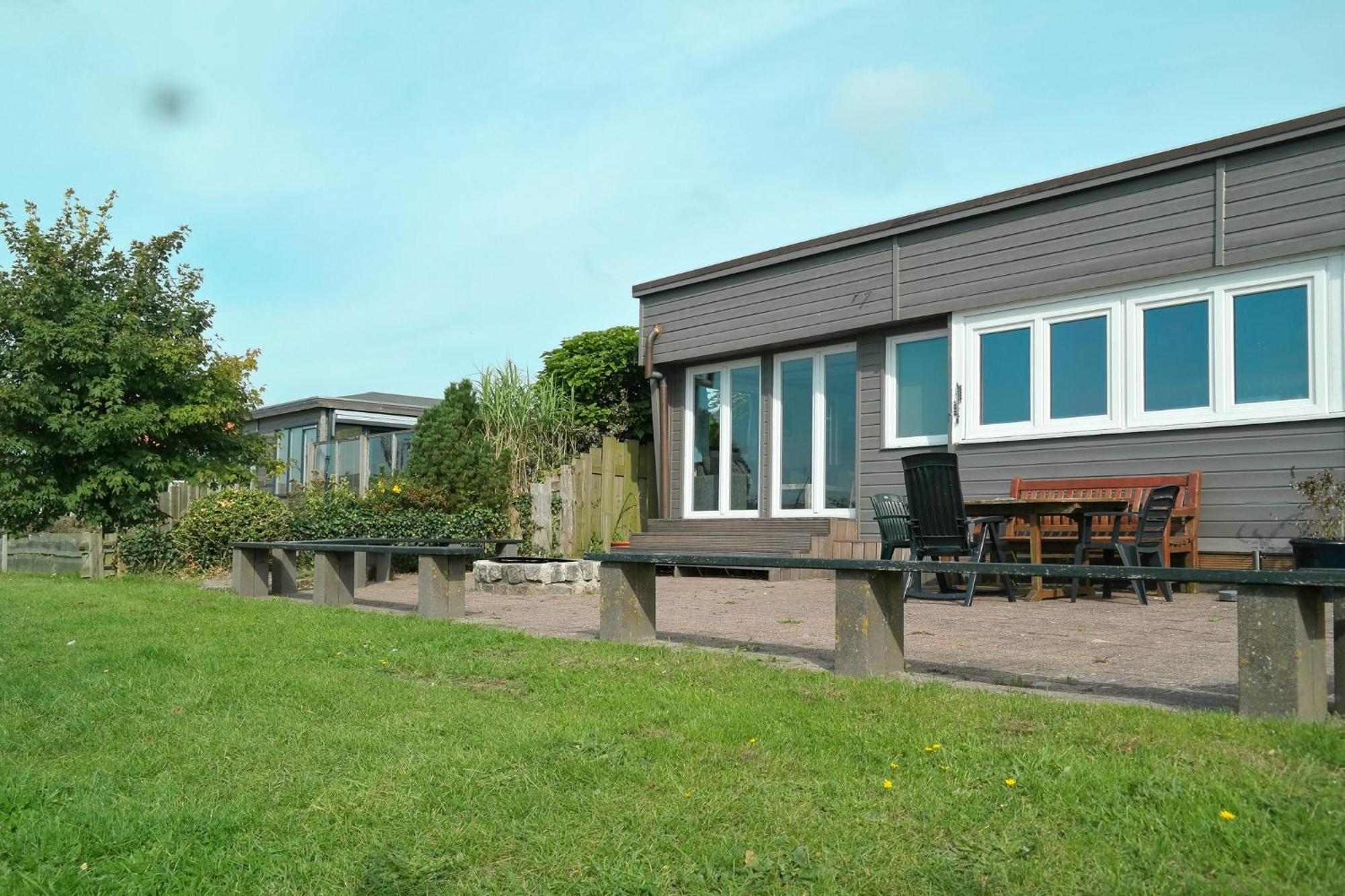 8 Pers House 'Capitein Theis' With Seaside In Front Of The Lauwersmeer Anjum Екстериор снимка